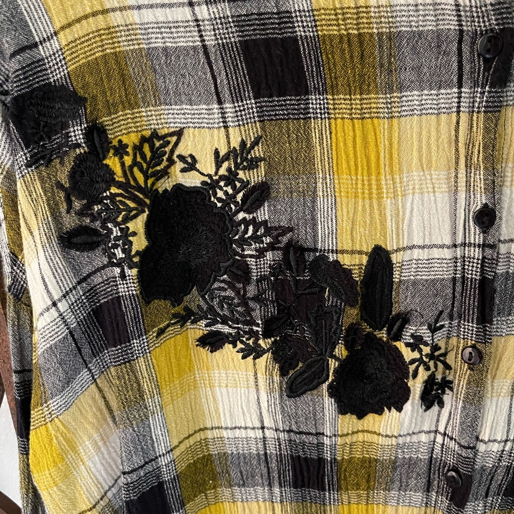 🔥 Maeve Plaid Embroidered Button Down Shirt XS/S – Yellow Black Hi-Low Tunic Top - Picture 10 of 12